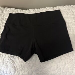 Lululemon Athletica Align 4” inseam Black Shorts